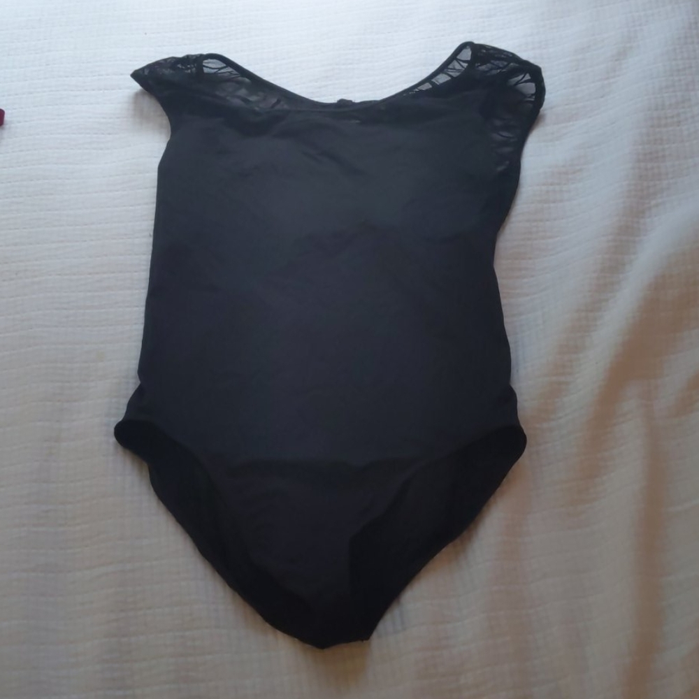 Mirella leotard NWOT